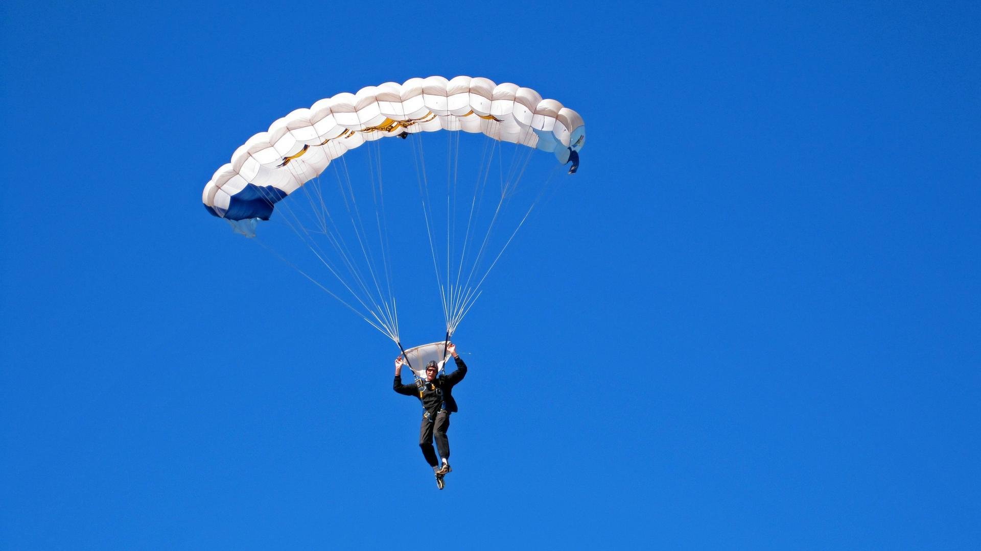 江苏男篮迎来胜利，球队士气高涨，江苏男篮最新训练情况