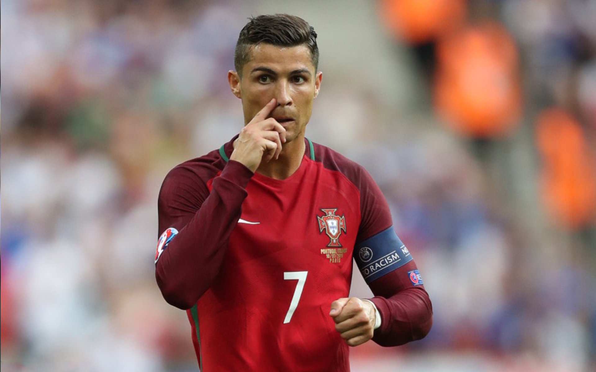 足球比赛中哪支球队将展现出全新的面貌?,足球队伍